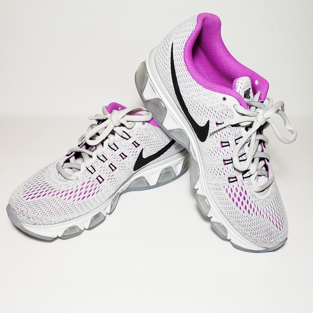 NIKE Tailwind 8 Running Shoes Size 6.5